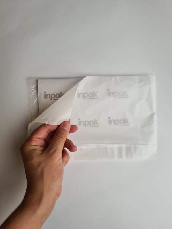 pochette porte documents adhesive inpak 2