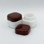 pot en céramique blanc carée inpak